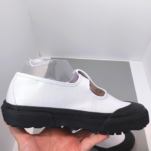 Vans‎ Mary Jane's Coated Canvas Shoes, NEW, Size 8| EUR 38.5 - Picture 8 of 12